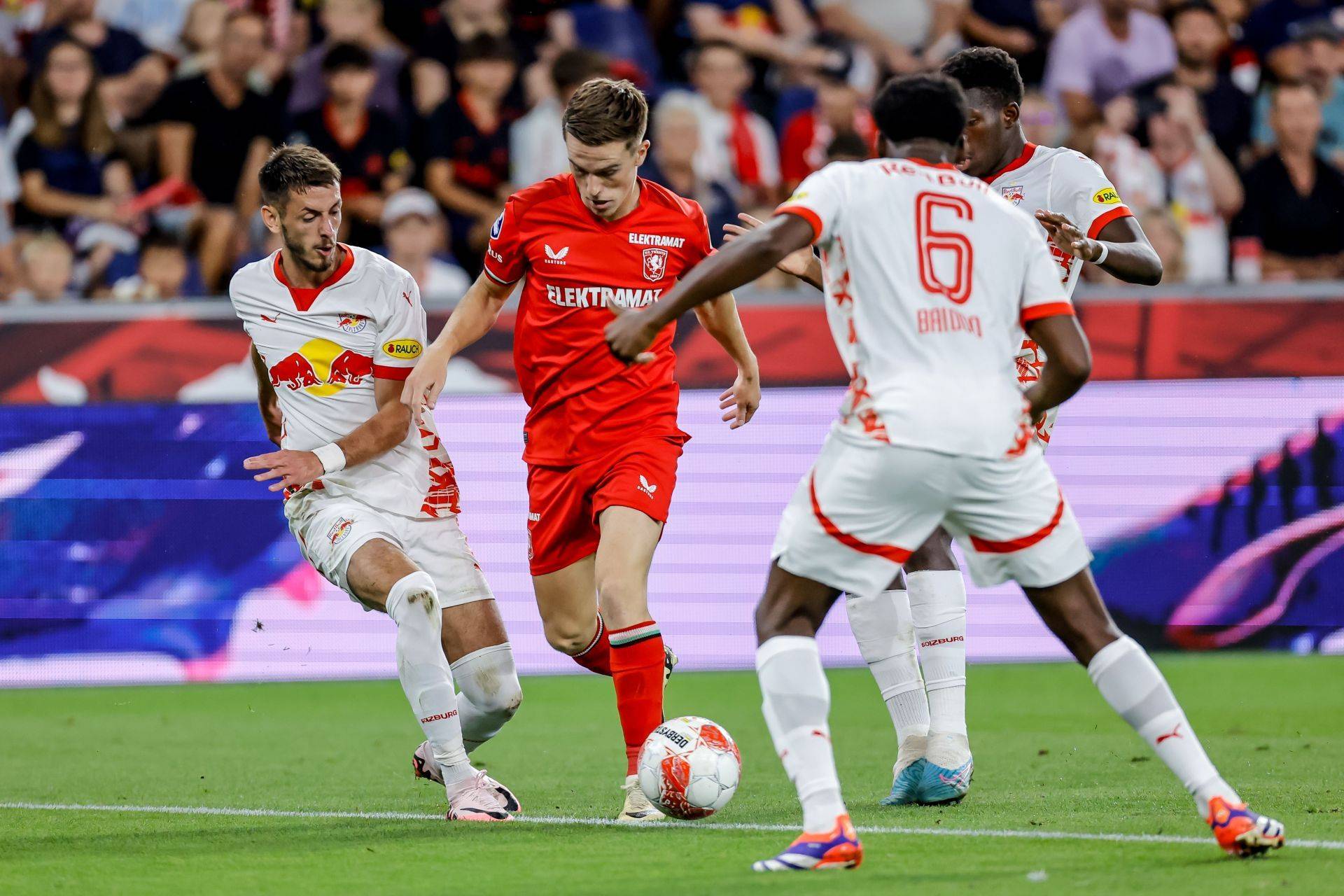 运作中引人 运作中引人