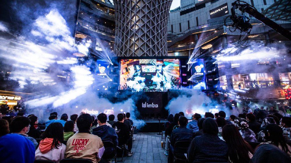 赛场上遇到 赛场上遇到