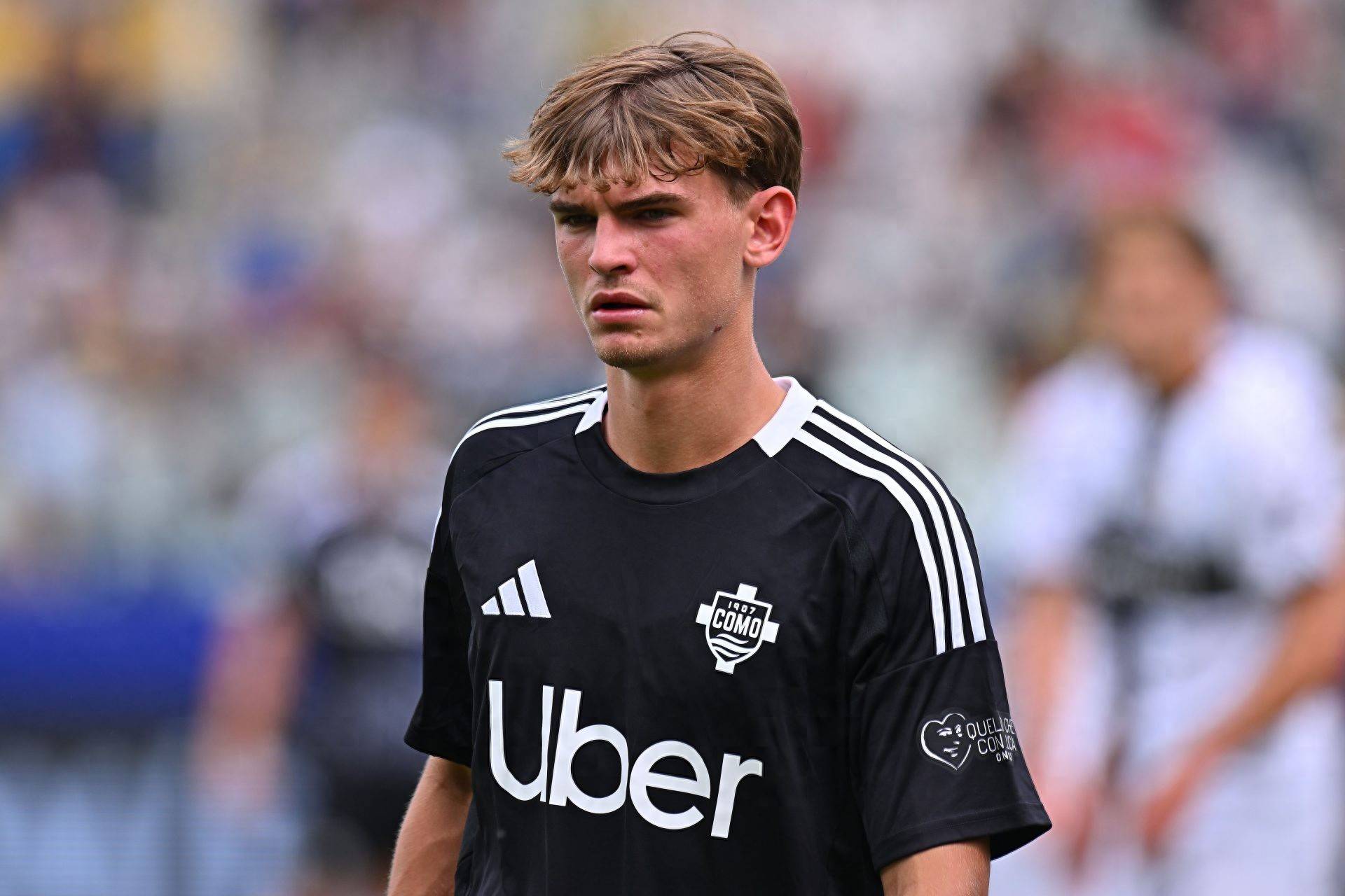 近距离看到 近距离看到